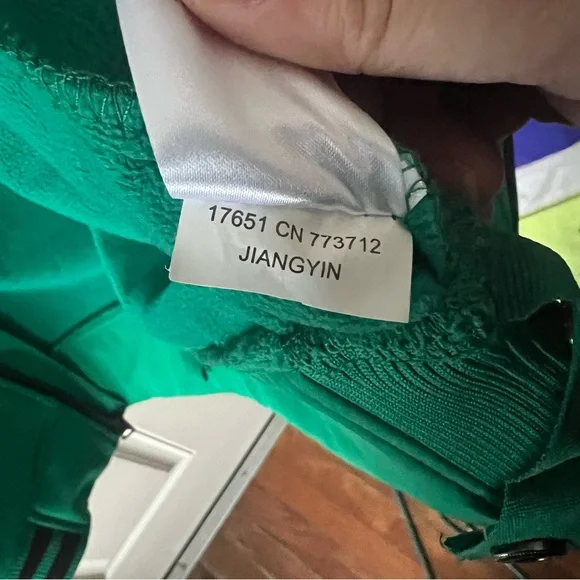 Burton Men's Green Ski Snowboarding fleeced lined Jacket underarm vent zip XL - Picture 8 of 8